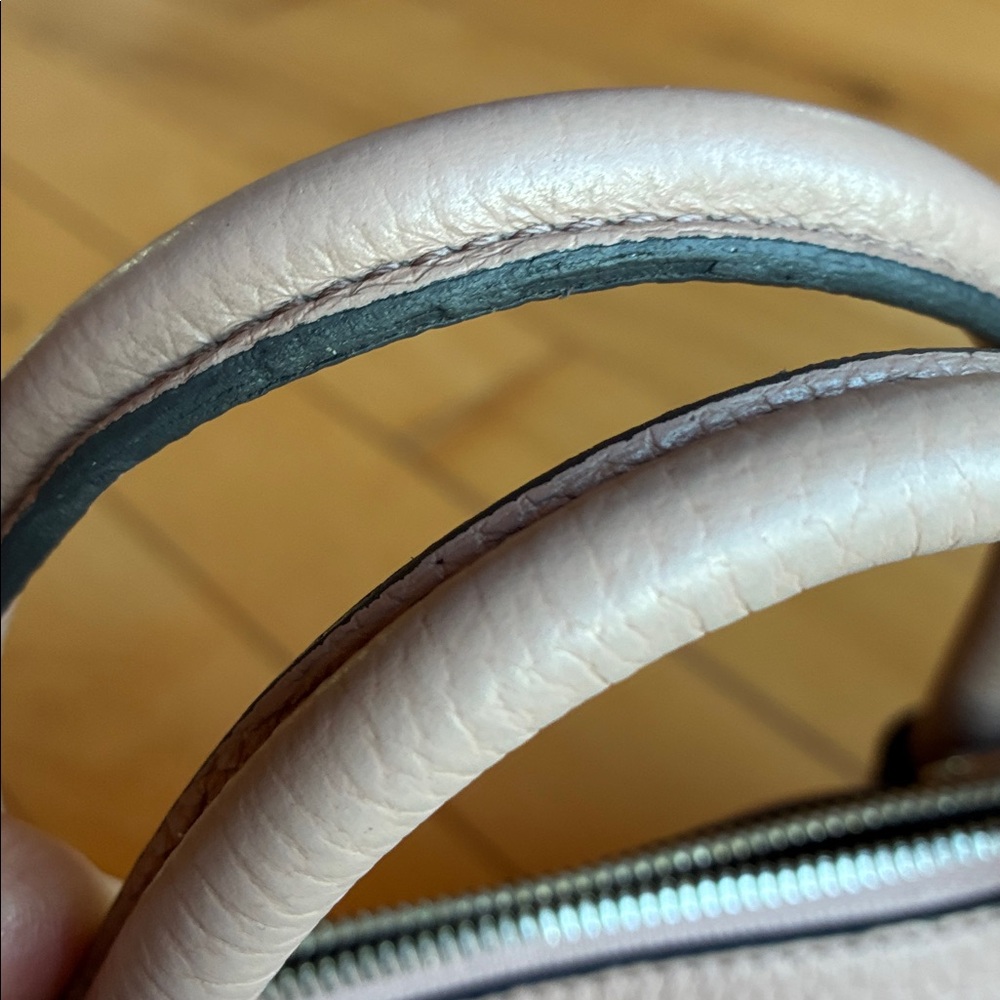 Soft leather satchel - Picture 12 of 16